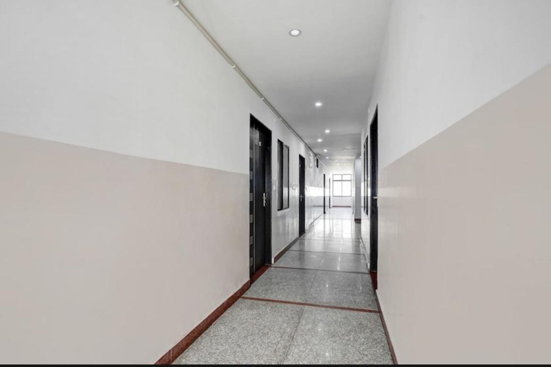 Hotel Sky Heights Jaipur Exteriör bild