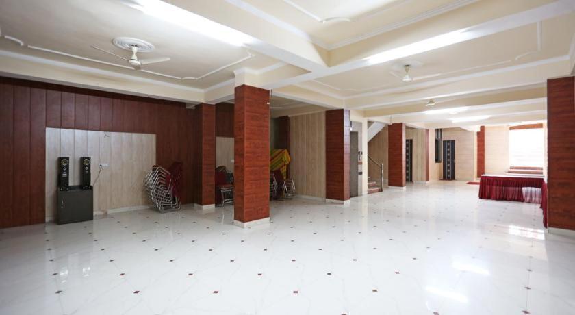 Hotel Sky Heights Jaipur Exteriör bild